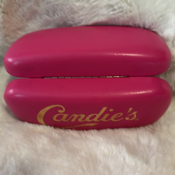 NWOT Candie’s Pink Case - Picture 4 of 4